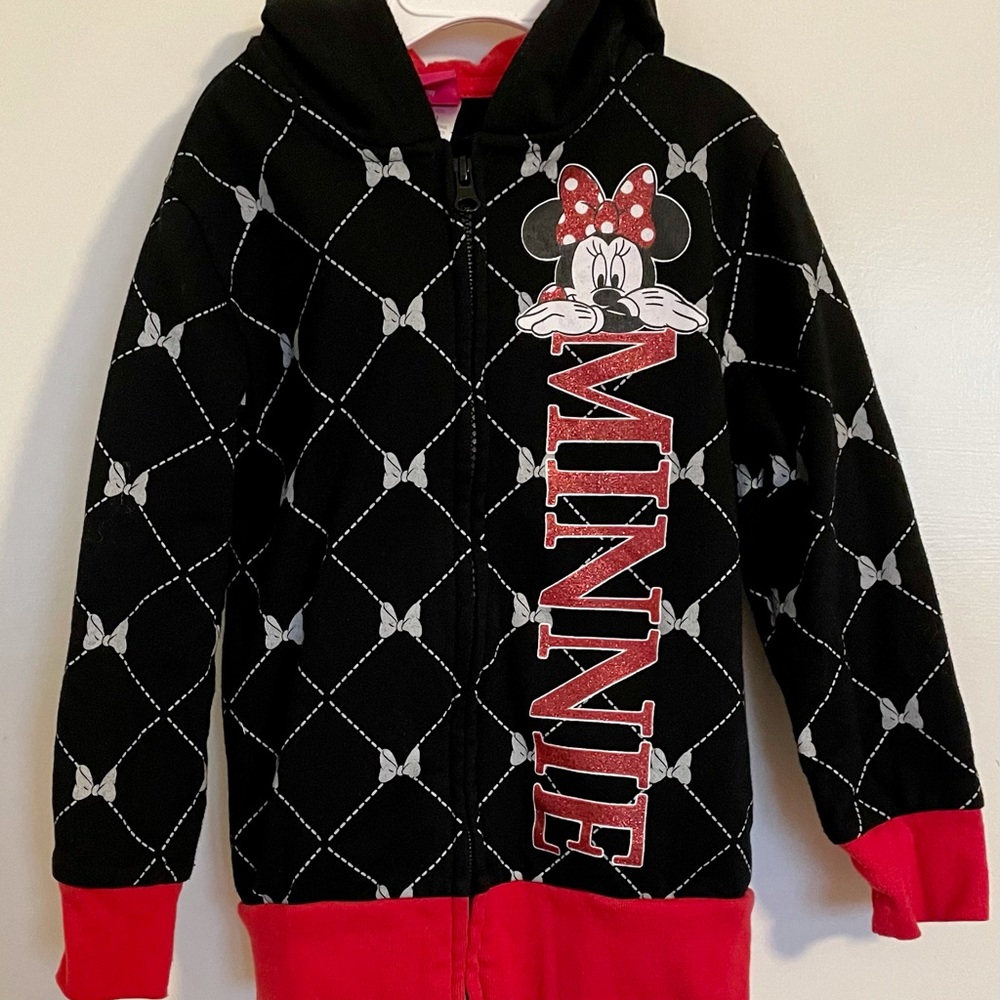Minnie Mouse Sweater.